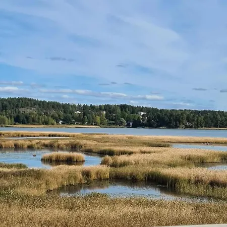 Cozy Island Apartment In Porvoo *