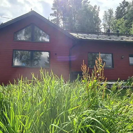 Cozy Island Apartment In Porvoo